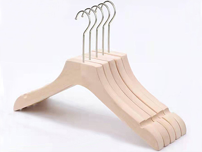  Luxury brand shop long neck hook wooden coat hangers for clothes display