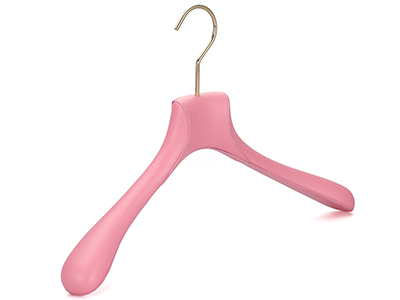 High Quality Brand Clothes Display Pink PU Leather Hanger with Gold Hook